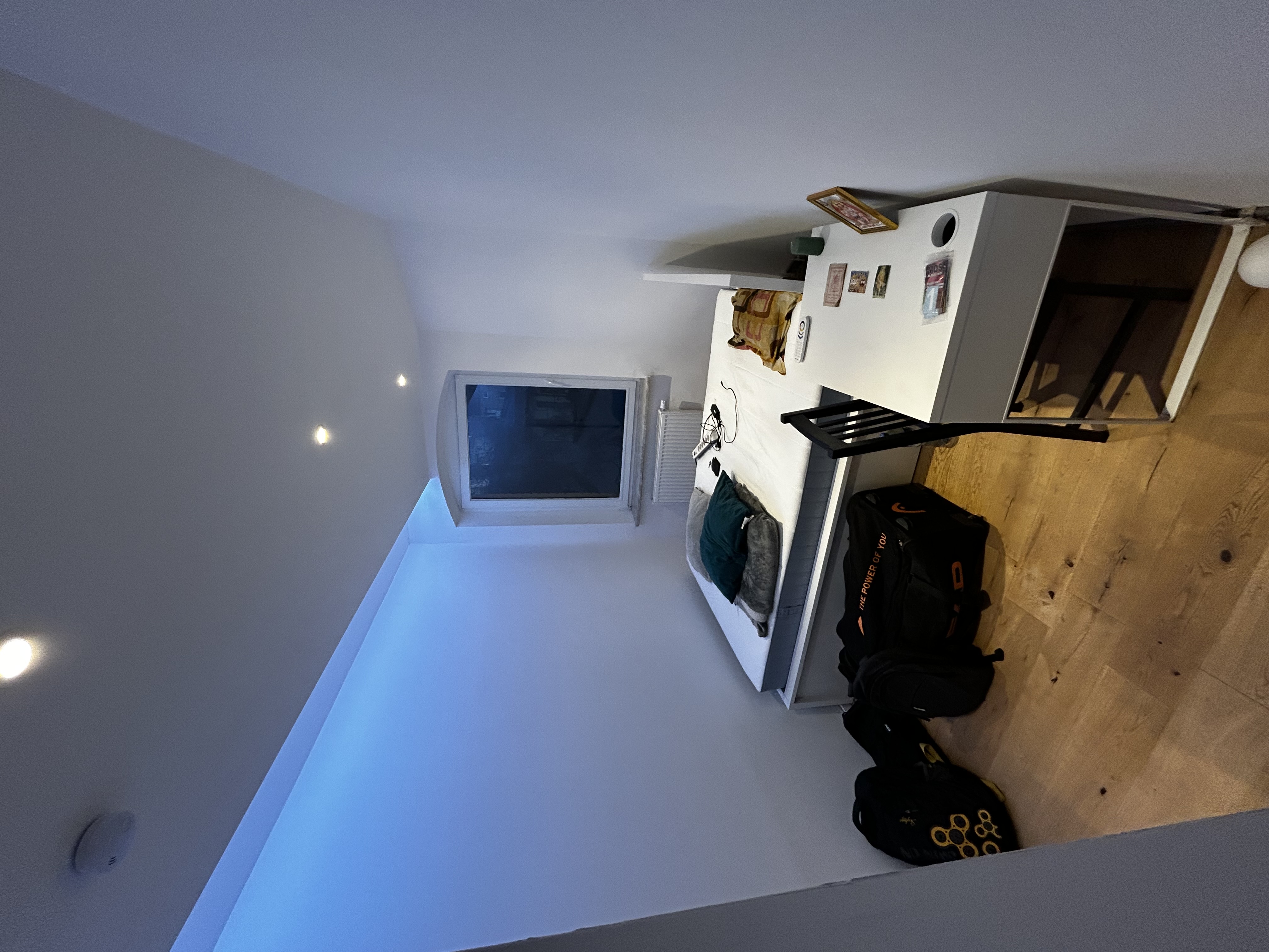 modernes Zimmer in Top-Lage! (WG-Neugründung möglich) – Pfälzerstraße